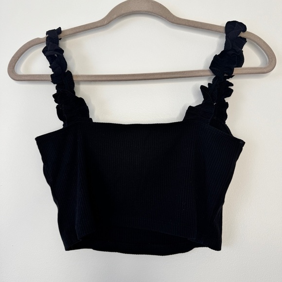 Aritzia Sunday Best Firecracker Tank Cropped Black Ribbed Tank Ruffle Straps M - Picture 3 of 10